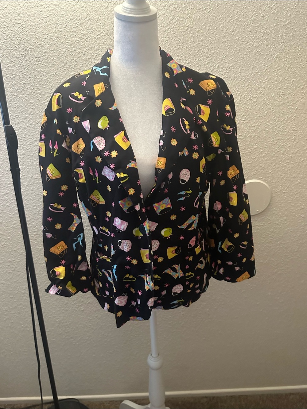 Briggs New York Black Blazer with Colorful Novelty Print